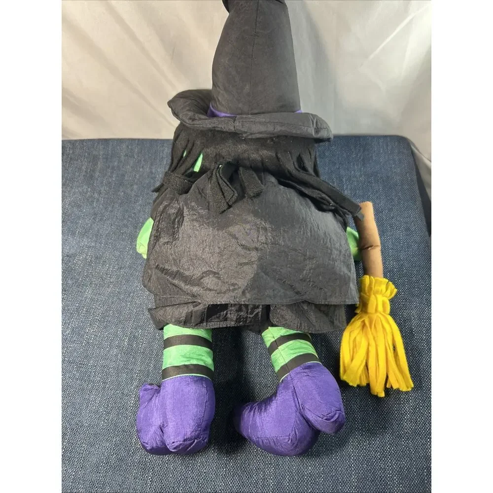 Vintage Parachute Nylon Witch Stuffed Plush Halloween Decor 20" 1993 w Broom - Picture 7 of 13